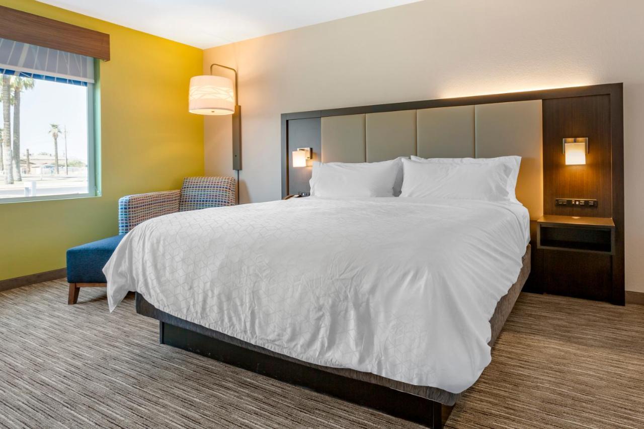 Holiday Inn Express & Suites - Phoenix Dwtn - State Capitol By Ihg מראה חיצוני תמונה