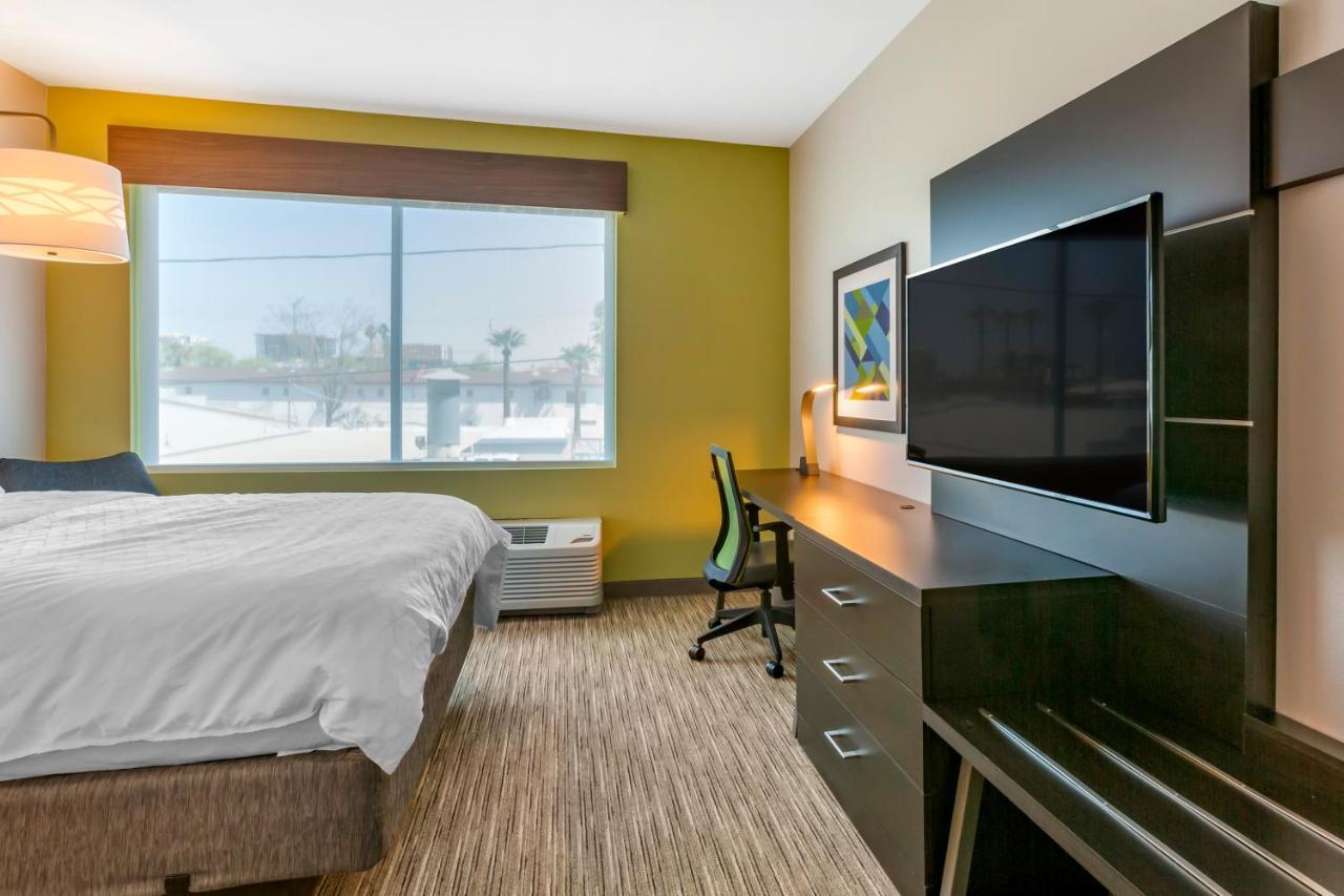 Holiday Inn Express & Suites - Phoenix Dwtn - State Capitol By Ihg מראה חיצוני תמונה