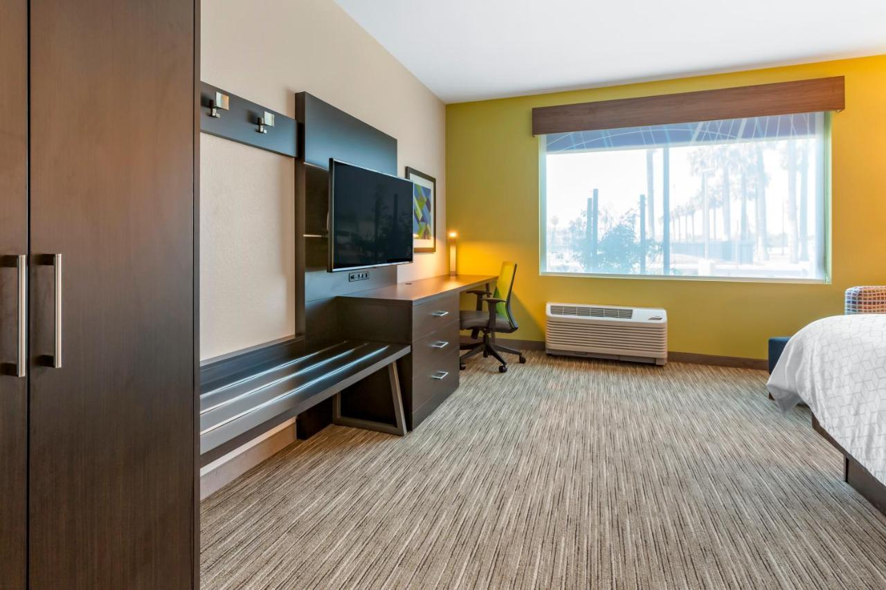 Holiday Inn Express & Suites - Phoenix Dwtn - State Capitol By Ihg מראה חיצוני תמונה